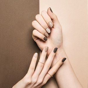 The NEUF high quality gel nail sticker with UV LED